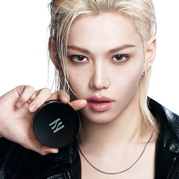 BLACK CUSHION FOUNDATION